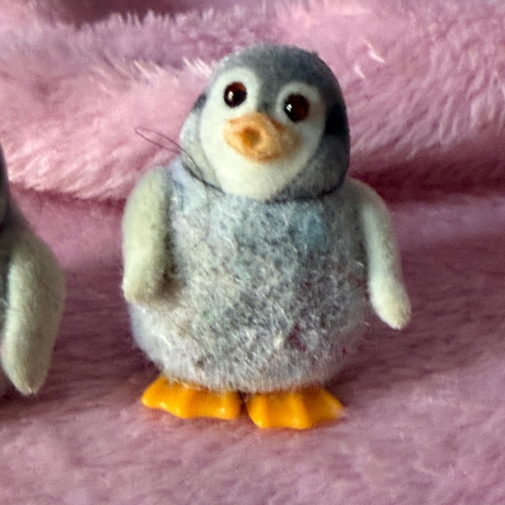 RARE VINTAGE penguin baby calico critters/ sylvanian families - Picture 2 of 4